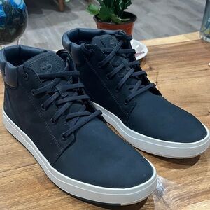Timberland Men's Navy High-Top Sneakers EUC size 9.5
